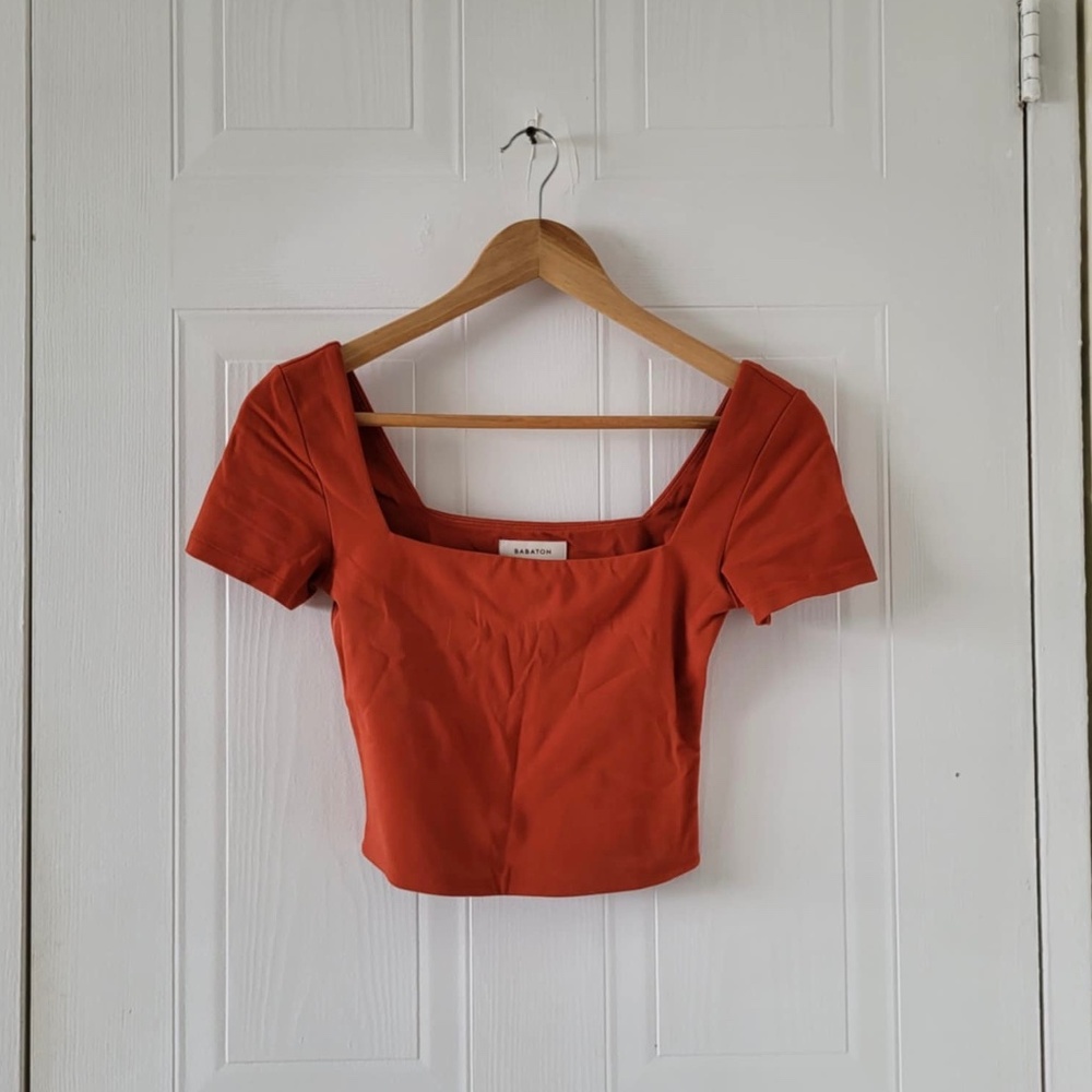 ARITZIA Contour Squareneck cropped by Babaton
